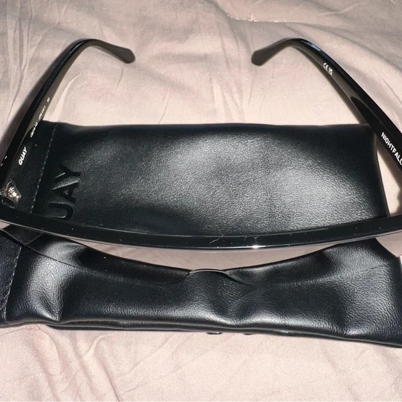 Brand New Nightfall Sunglasses size M w/  pouch.Black Frame-Smoke Polarized lens - Picture 4 of 6